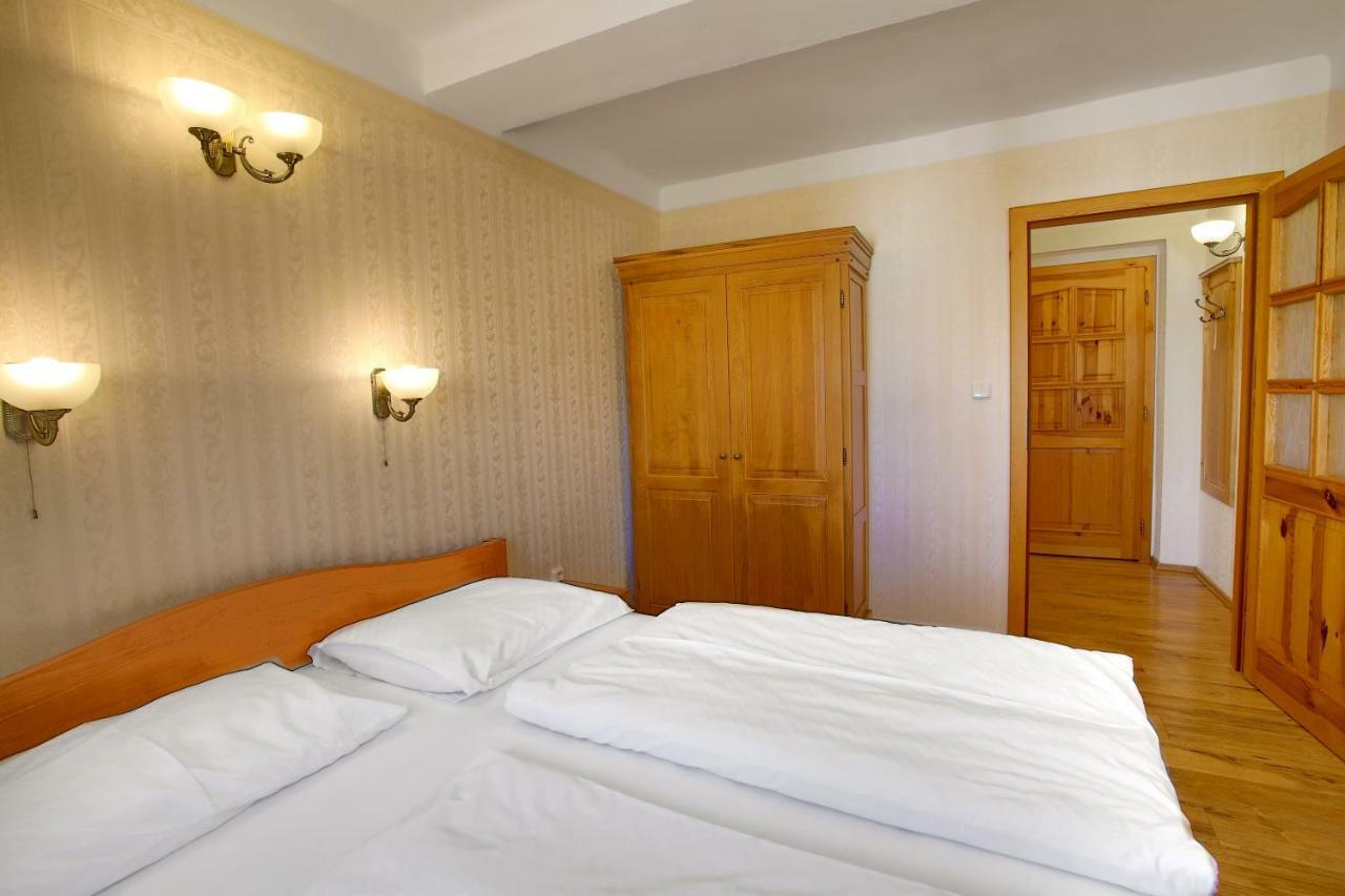 Hotel Štekl - Hrubá Skála Kültér fotó