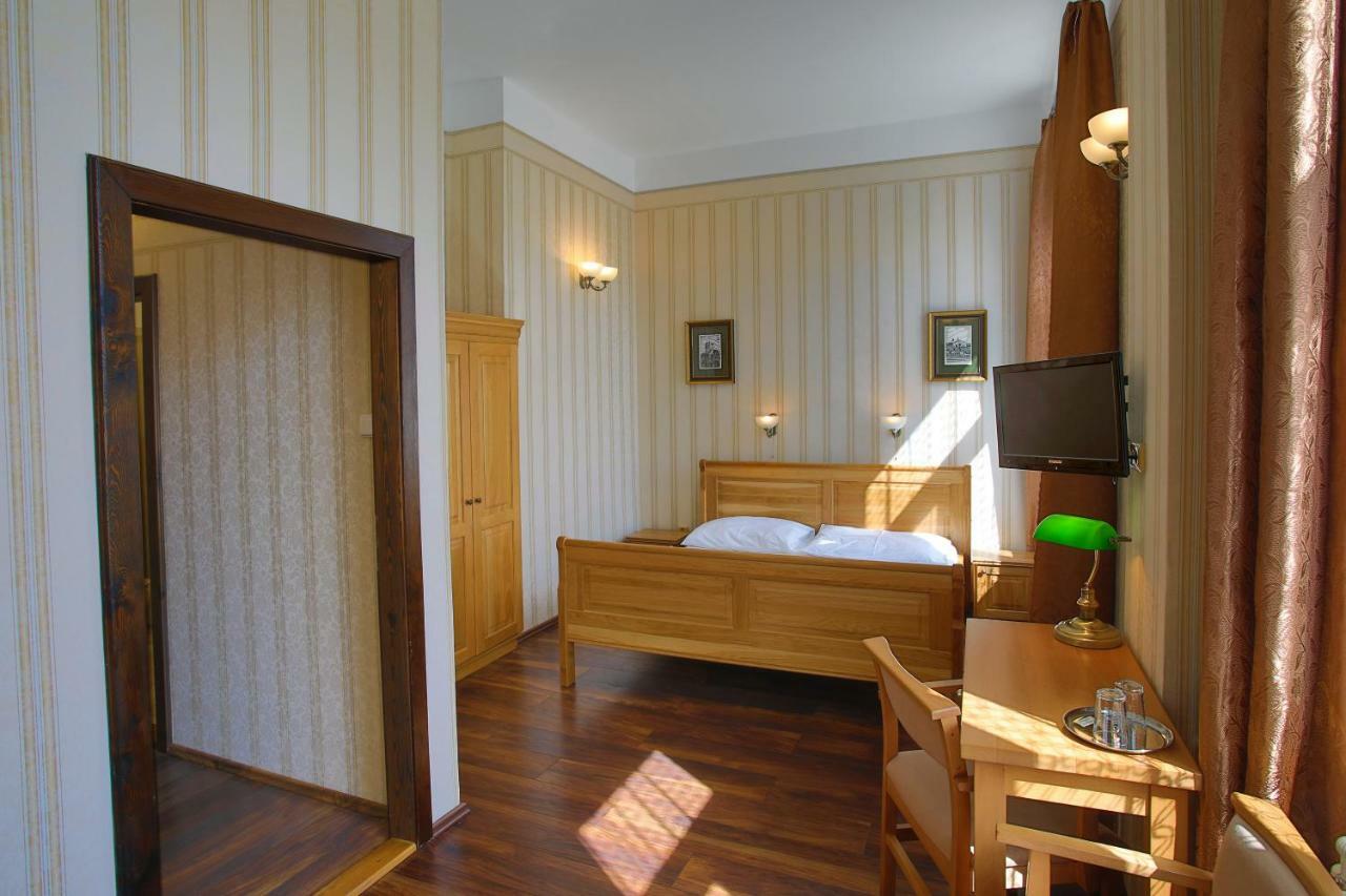 Hotel Štekl - Hrubá Skála Kültér fotó